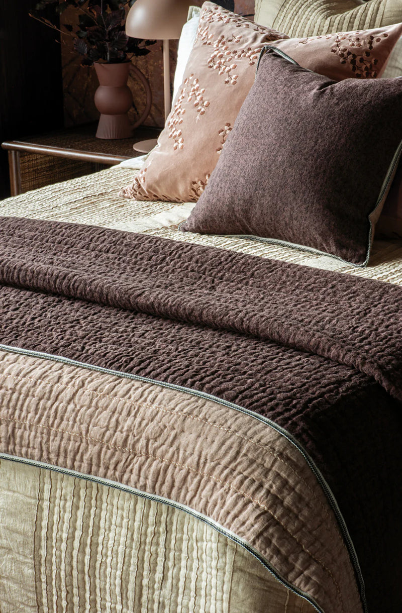 Appetto Rhubarb Coverlet