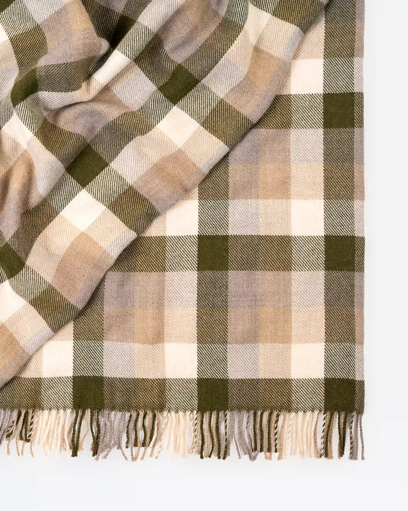 Caldwell Landscape Throw – Hutchinson's Flooring, Furniture & Interiors