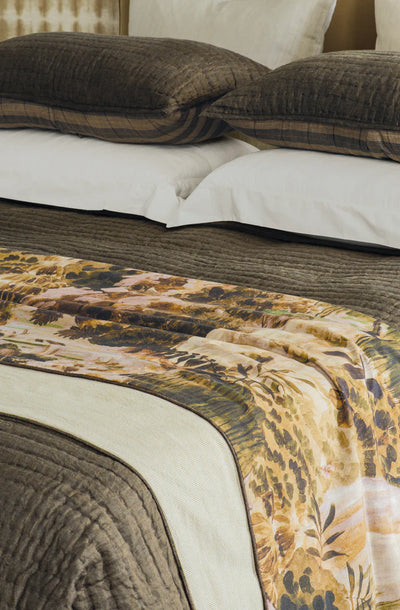 Floresta Lark Throw