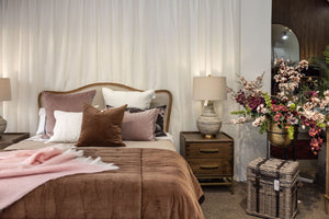 Neutral bedding duvet and blankets Hutchinsons