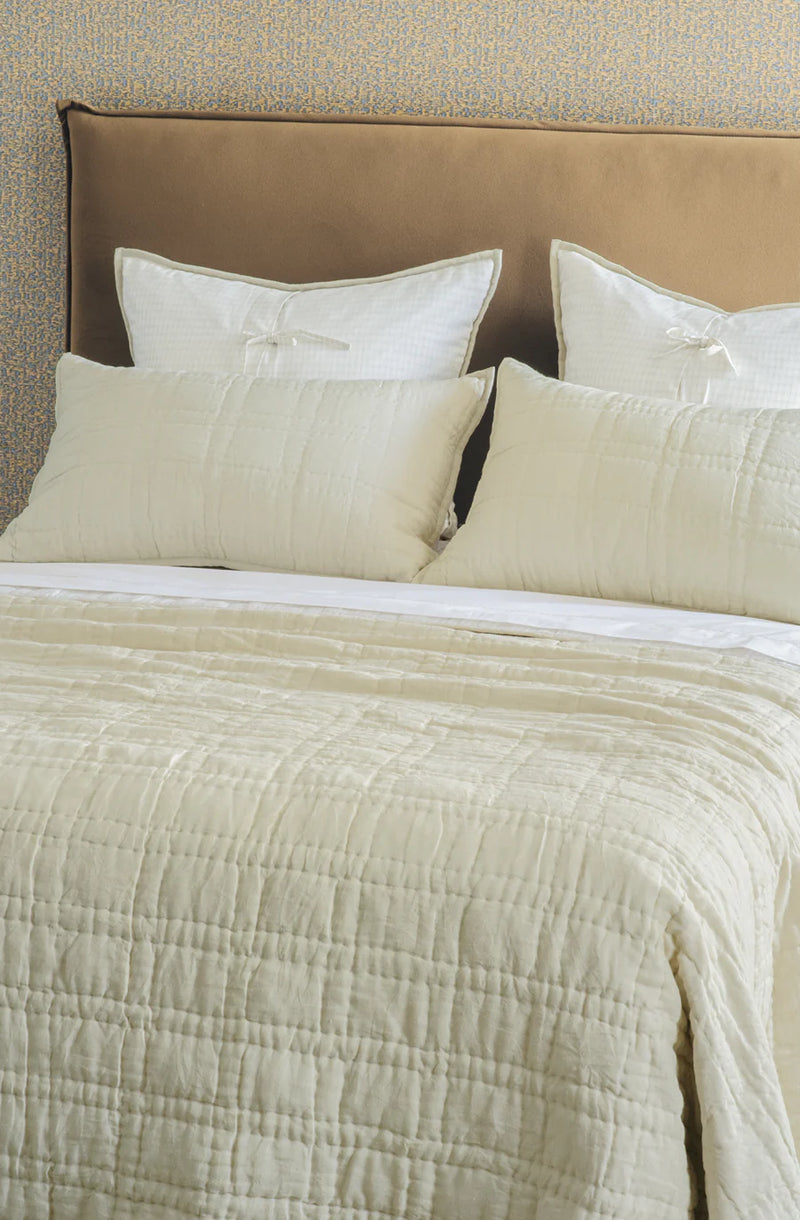 Piazza Natural Bedspread