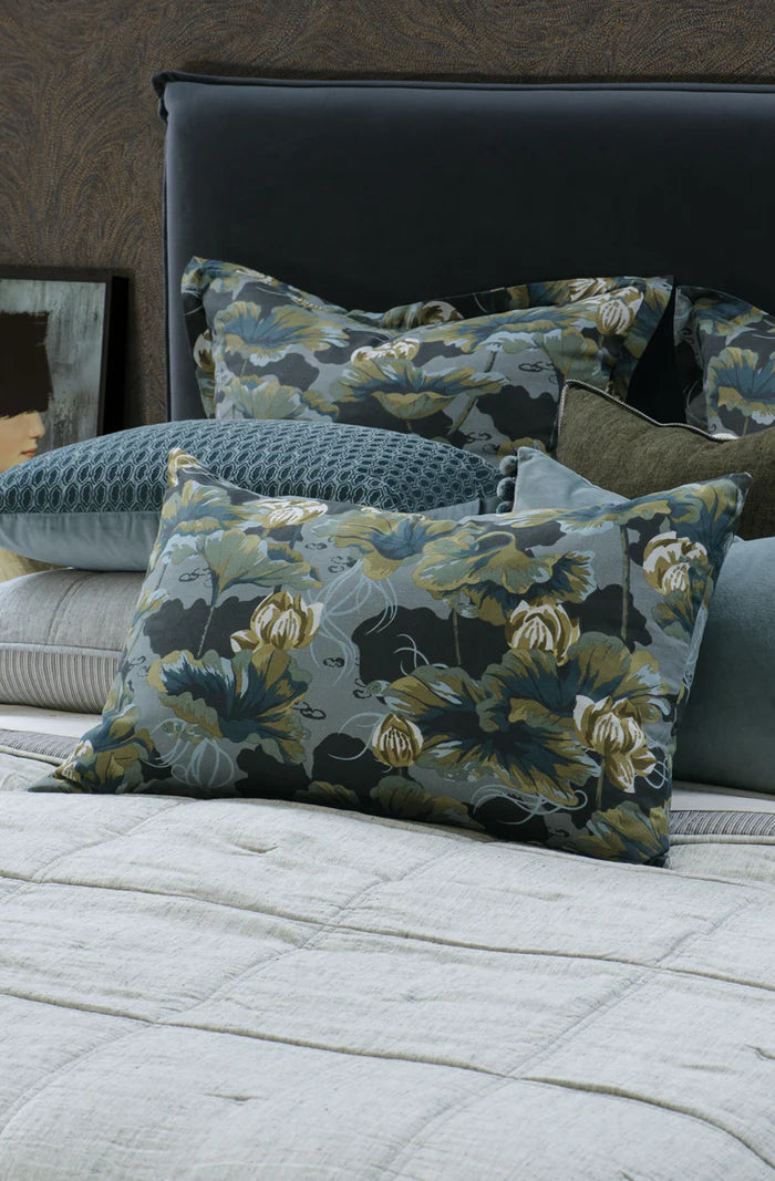 Waterlily Ocean Pillowcase Pair