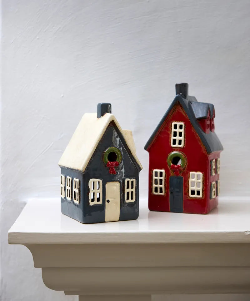 Alsace Tea Light  Red Cottage with Wreath