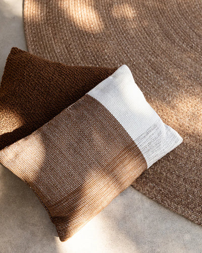 Finn Tabacco Cushion Outdoor