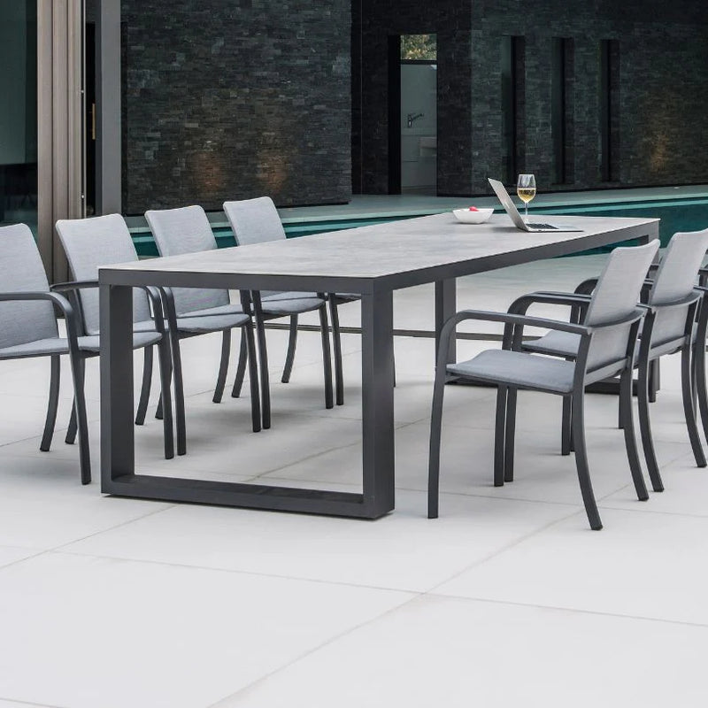 Linate Outdoor Ceramic Dining Table