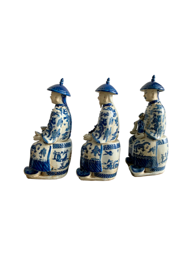 Figurine Sitting