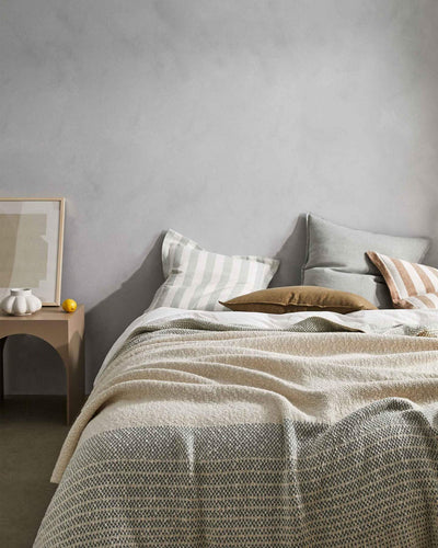 Luca Cushion Laurel
