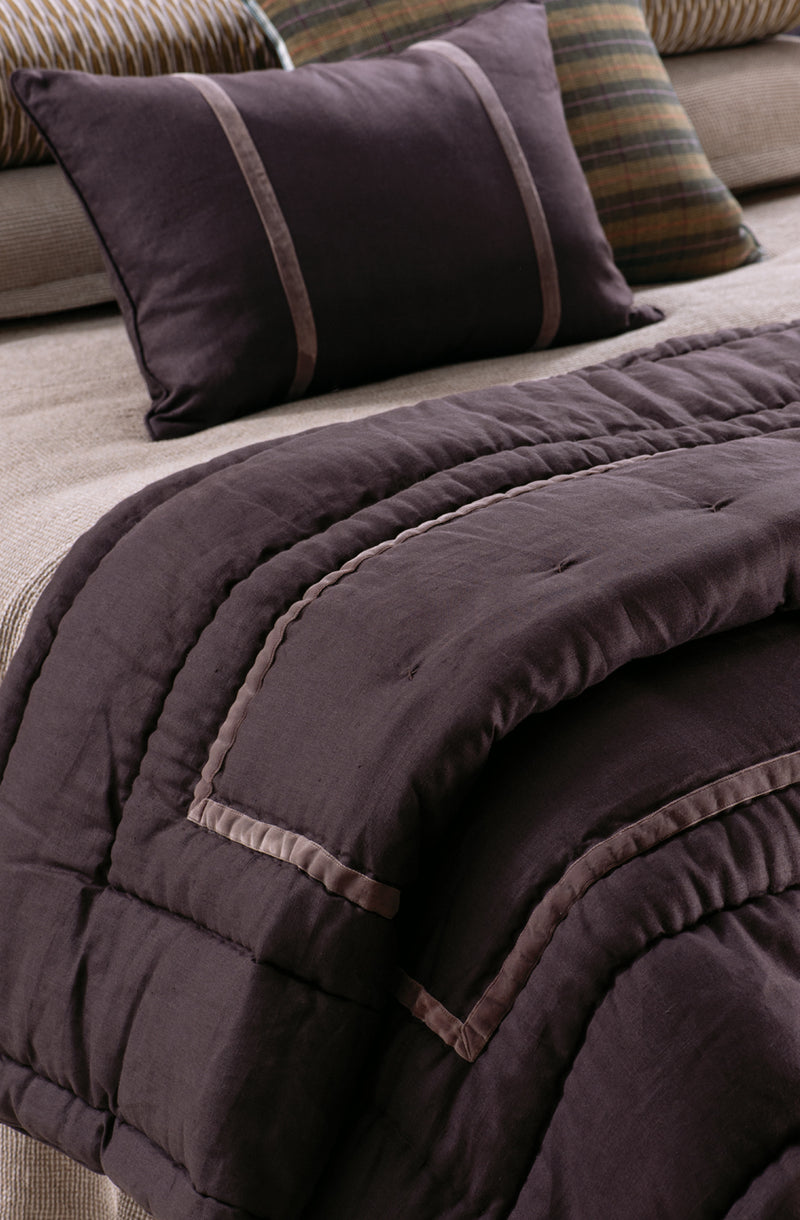 Luchesi Mulberry Comforter