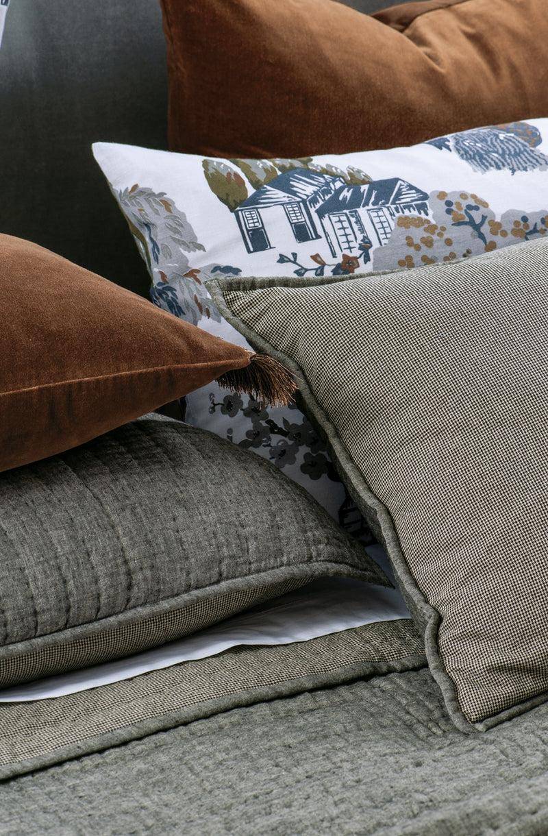 Misaka Charcoal Bedspread