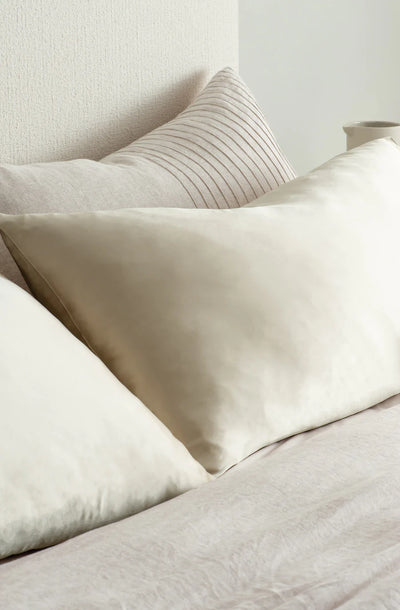 Silk Pillowcase Champagne