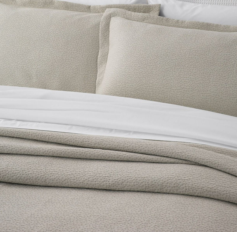 Porto Bedspread