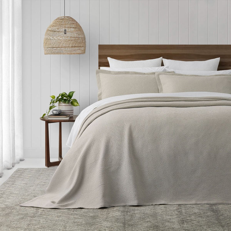 Porto Bedspread
