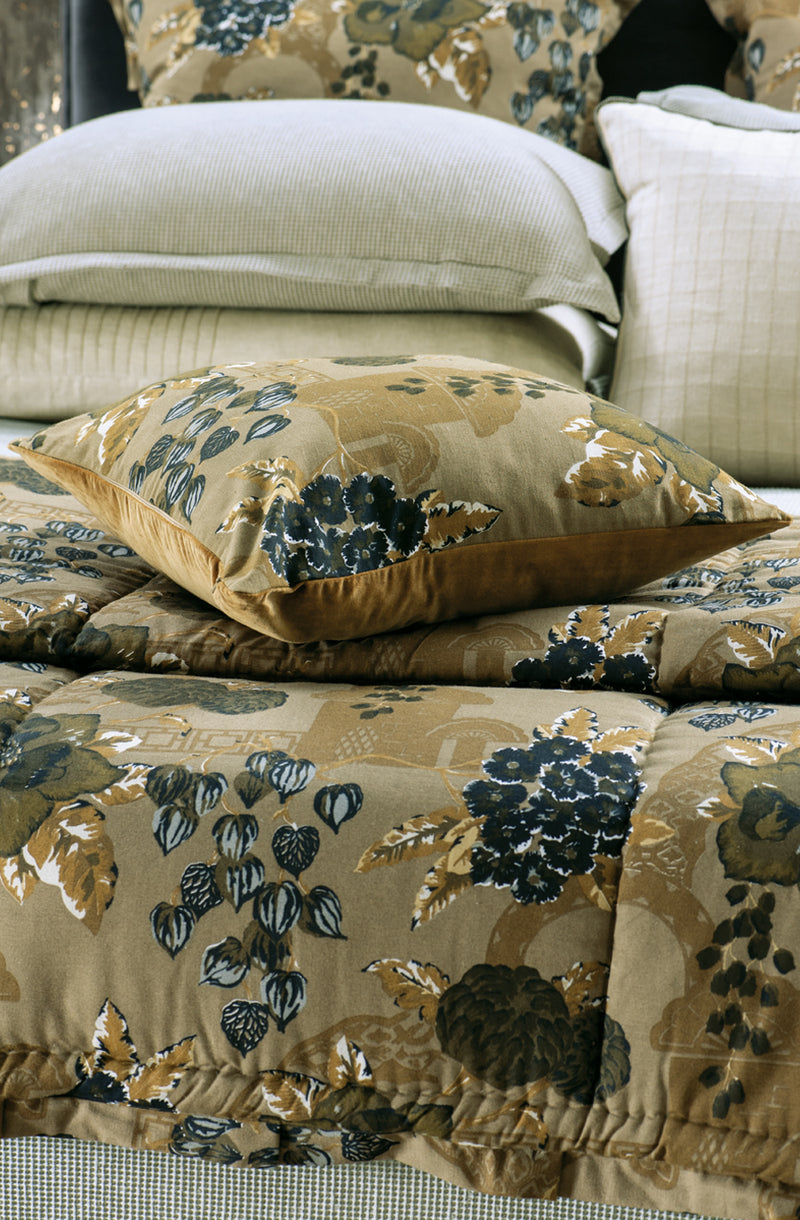 Chabana Hazel Comforter