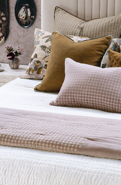 Petalo Dusky Orchid Comforter