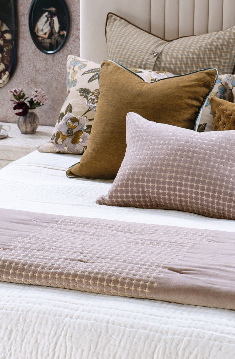 Petalo Dusky Orchid Comforter